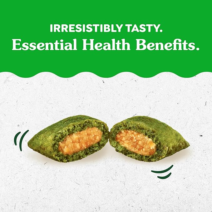Greenies Feline Smartbites Skin & Fur Health Crunchy and Soft Cat Treats, Chicken Flavor, 2.1 oz. Pack