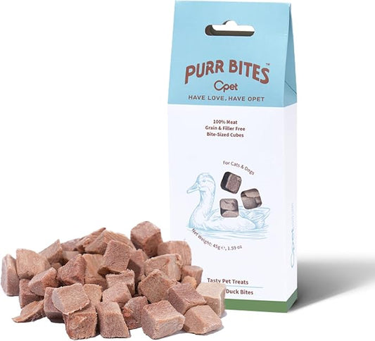OPET Freeze Dried Duck Cat Treats, Single Ingredient Grain Free High Protein Pet Food for Cats and Dogs, Healthy Training Snacks，Freeze Dried Food Topper (Duck Cubes, 1.59 Ounce)
